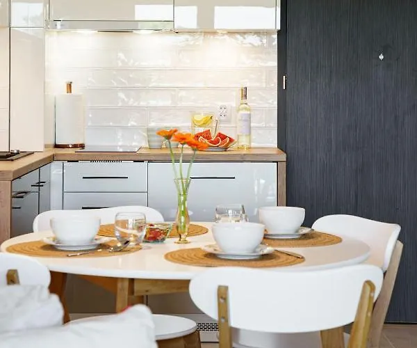 Gold Gardenia アパート Dziwnów